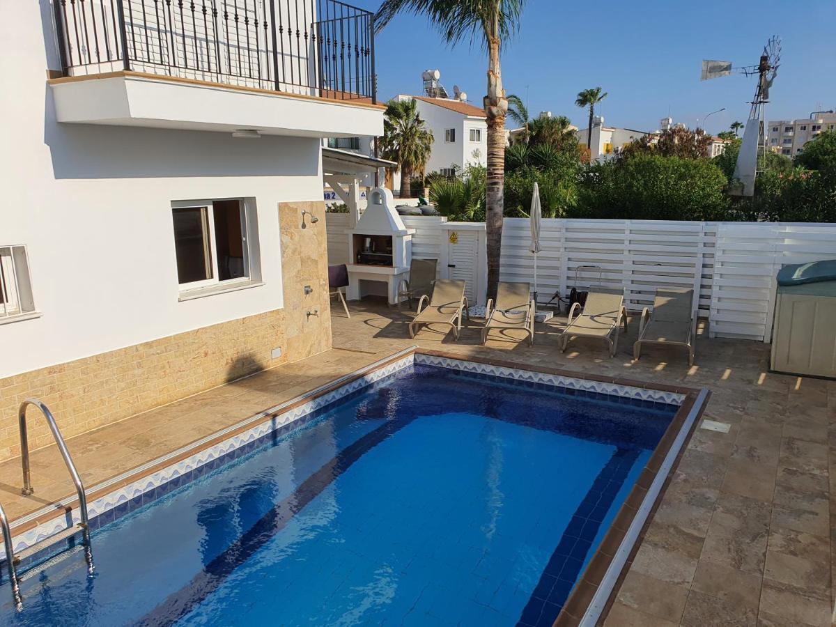 Protaras Sea View Villa With Private Pool ภายนอก รูปภาพ